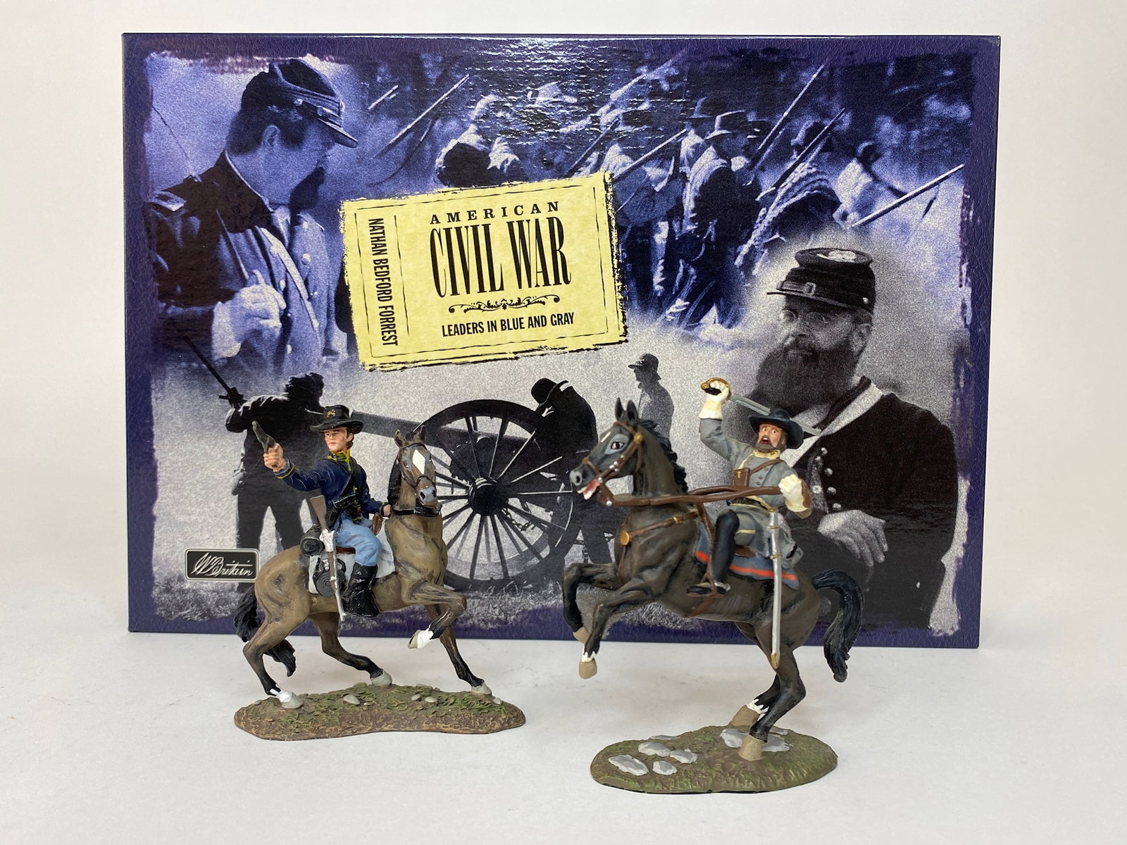 Britains #17100 American Civil War Leaders: #17100 - Leaders In Blue and Gray, Nathan Bedford Forrest, 1999. 2 pieces. Original box.