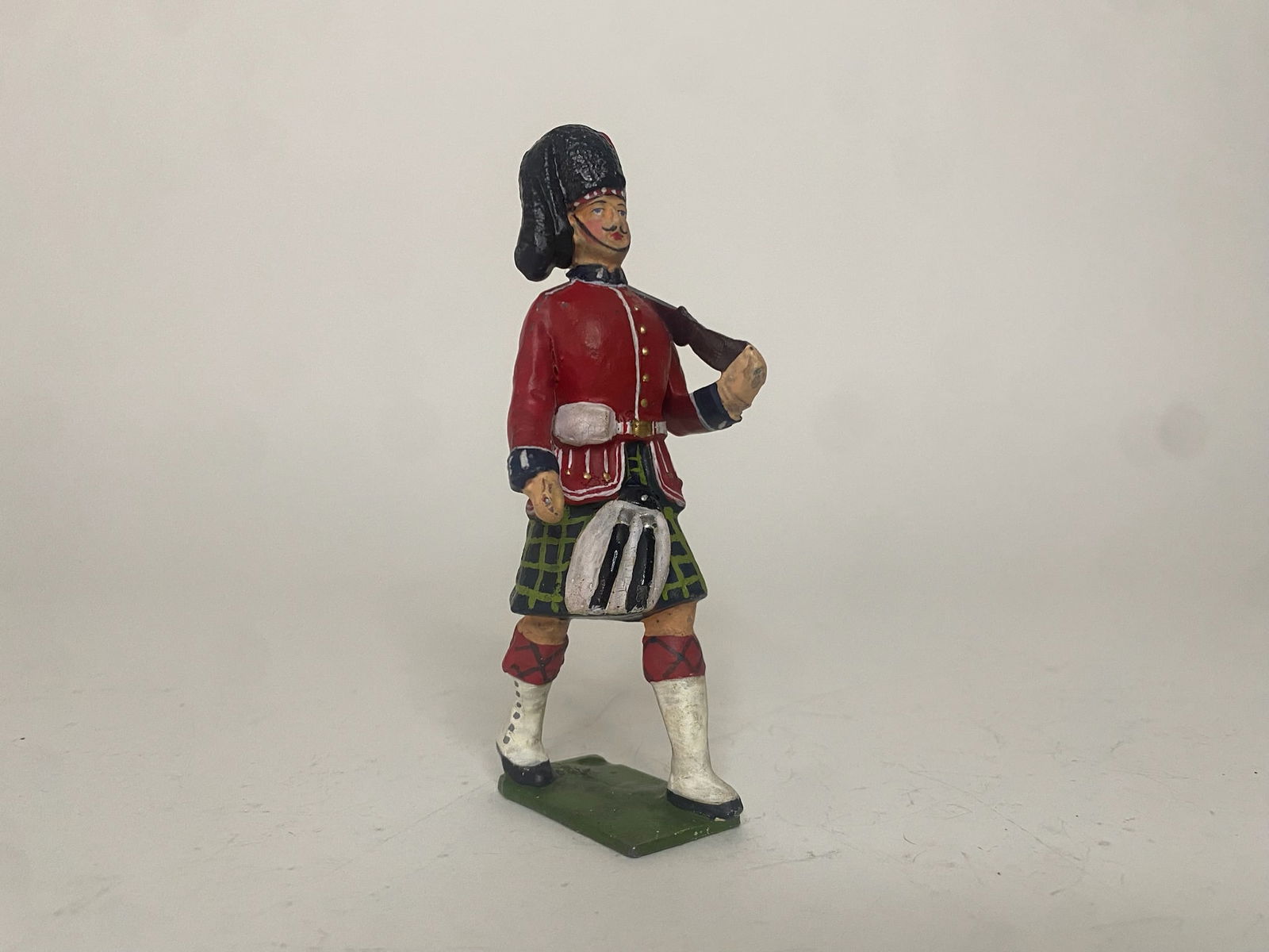 JoHillCo Large Scottish Highlander (1 of 1)