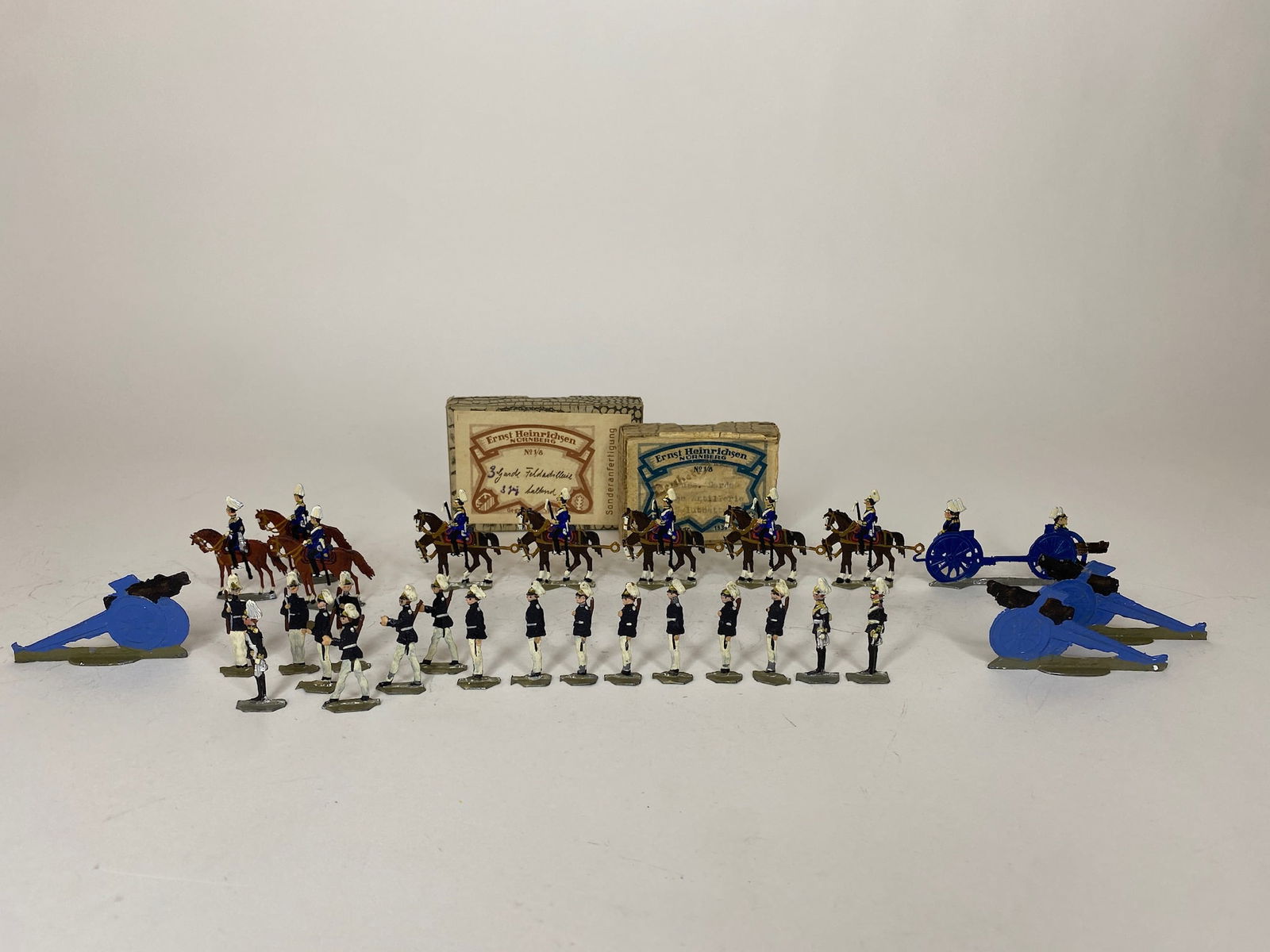 Heinrichsen Tin Toy Soldiers (1 of 1)