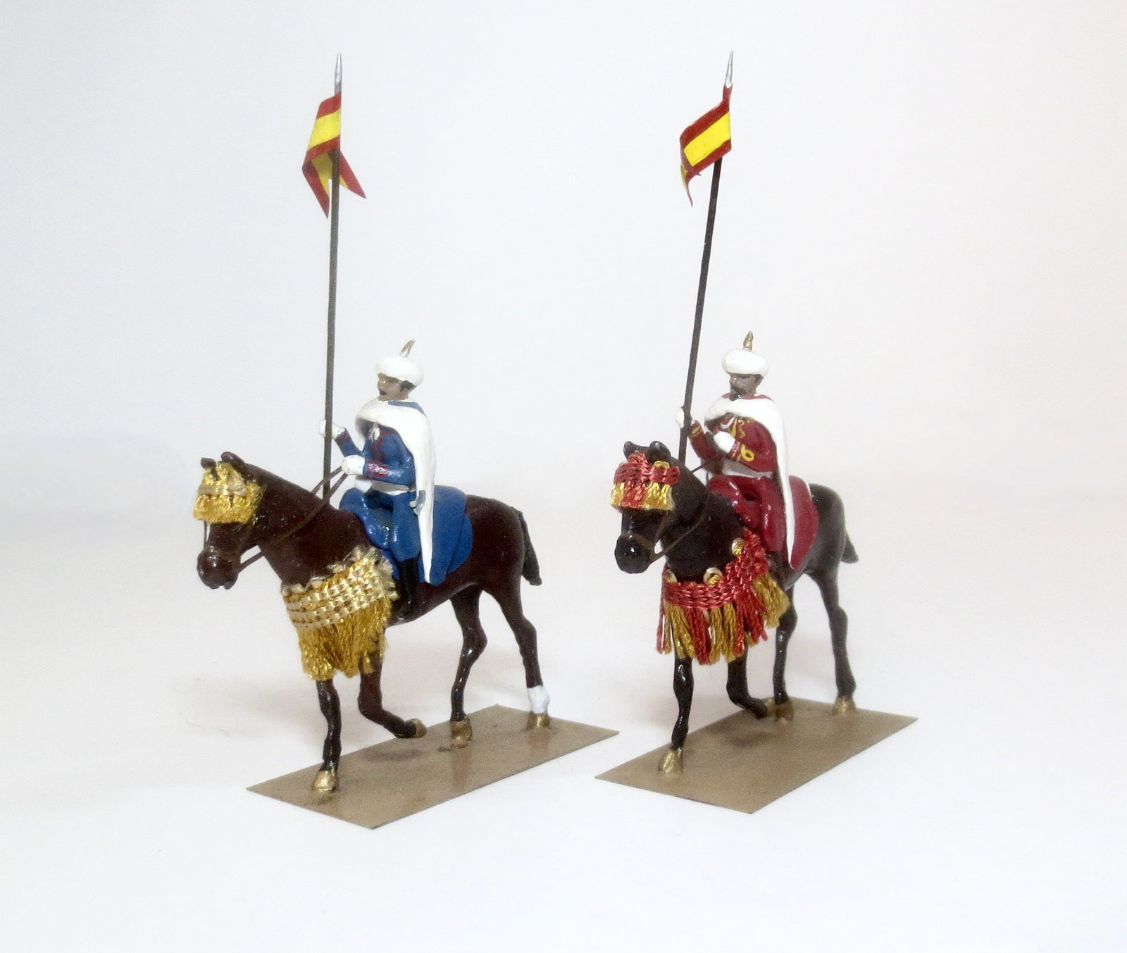 Sonquer Moorish Lancers: Mounted in Ceremonial Dress. 2 pieces. Mint condition. Unboxed.