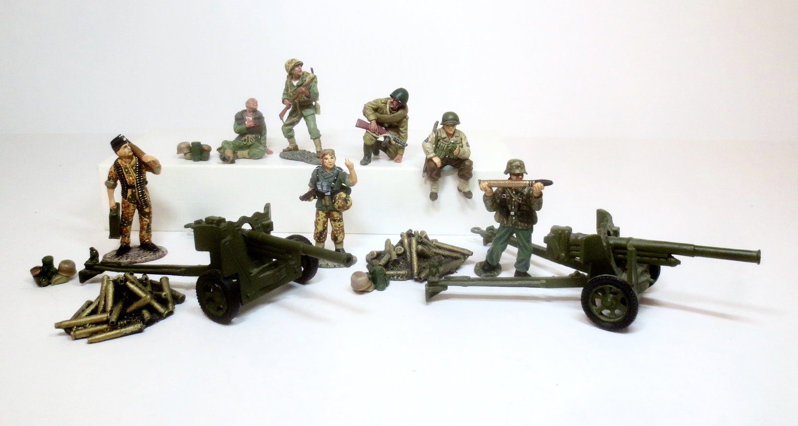 King & Country WW2 Assorted Soldiers (1 of 1)