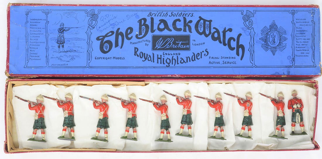 Britains set #122, Black Watch, standing firing (1 of 1)