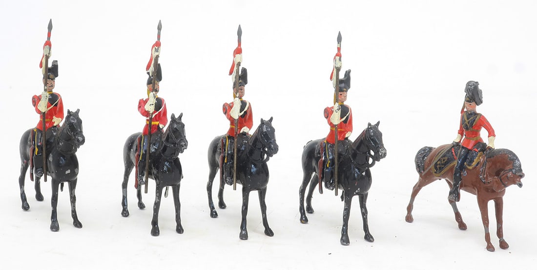 Britains set #33, 16th Lancers with officer (1 of 1)