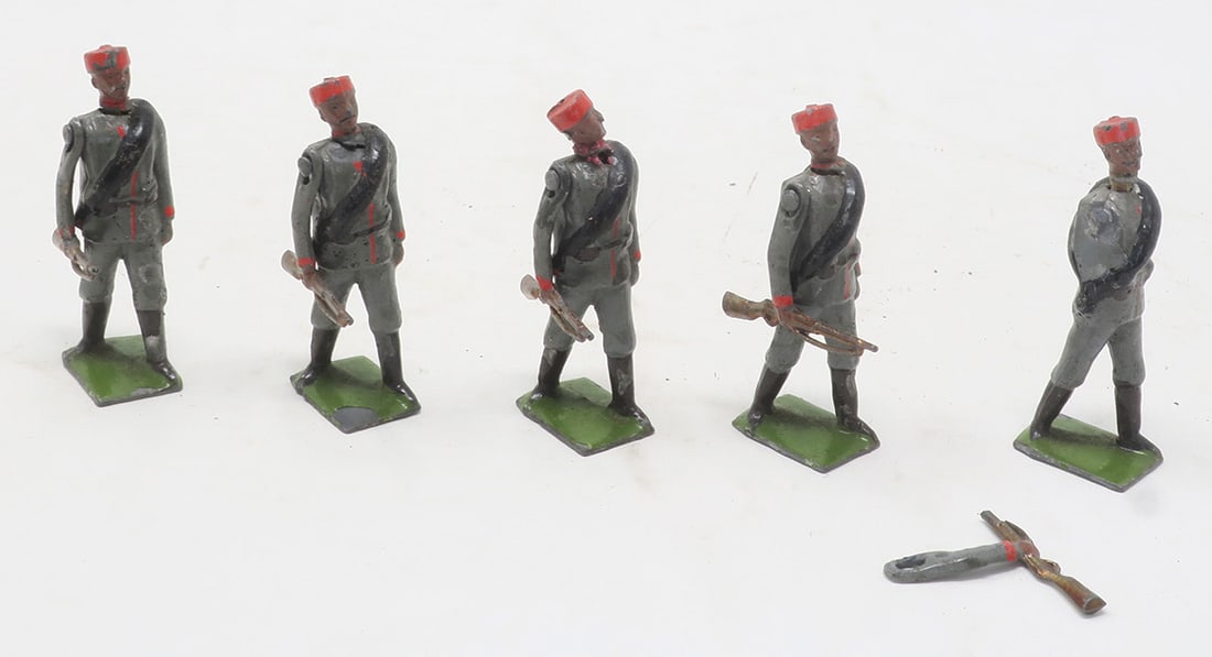 Britains set #174, Montenegrin Infantry (1 of 1)