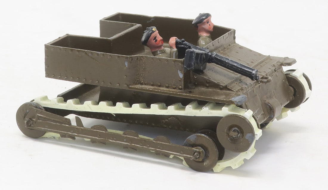 Britains set #1203, Carden Lloyd tank with crew: and machine gun, very good; tracks replaced, 4 pieces, (c. 1938)