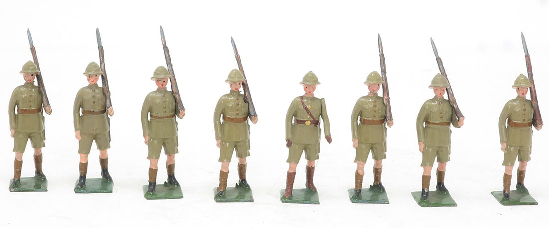 Britains set #1294, British Infantry marching (1 of 1)