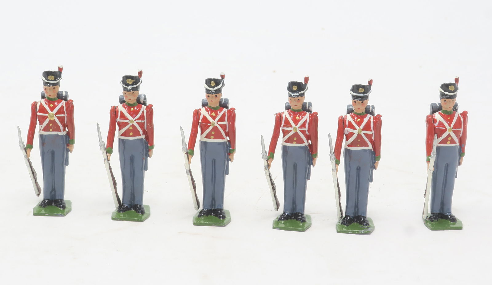 Britains set #9160, Fort Henry Guards at ease, (1 of 1)