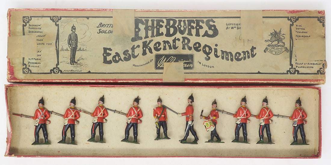 Britains set #16, Buffs at the ready: with officer (ex Richards collection, with certificate); intermediate version with officer on square base, good, box fair-good; no tie card, tape on label, 10 pieces, (c. 1910)