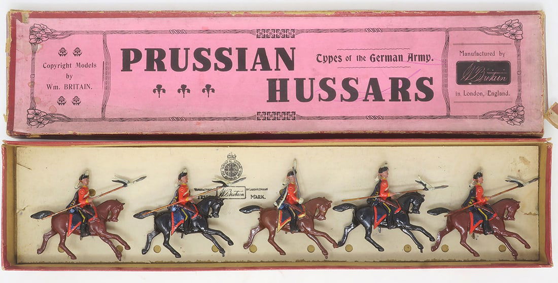 Britains set #153, Prussian Hussars with officer (1 of 1)