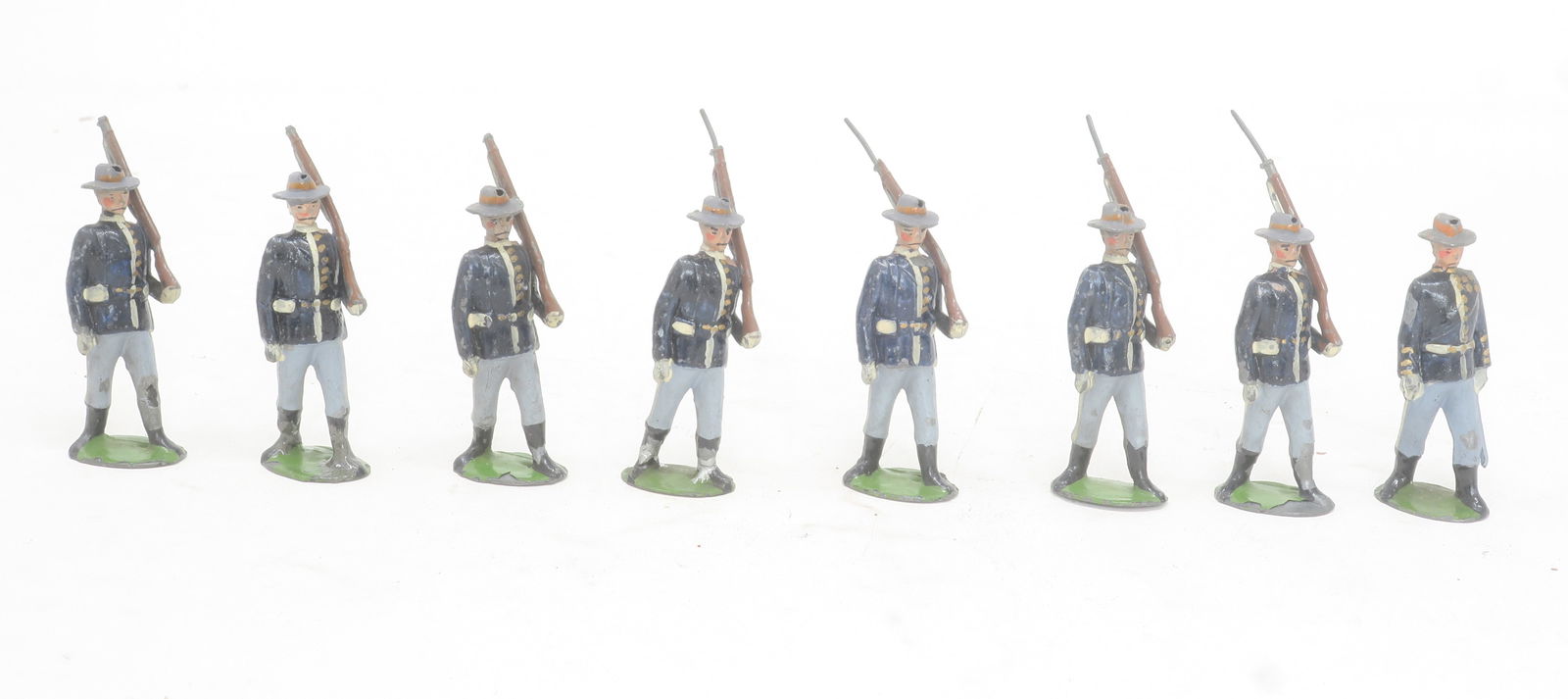 Britains set #91, US Infantry at the slope (1 of 1)