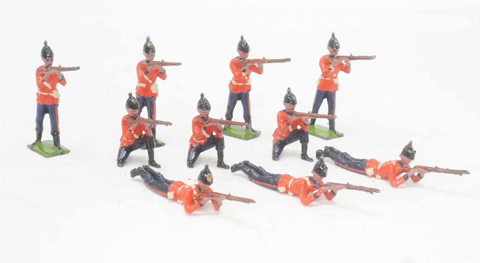 Britains set #156, Royal Irish Regiment firing, (1 of 1)