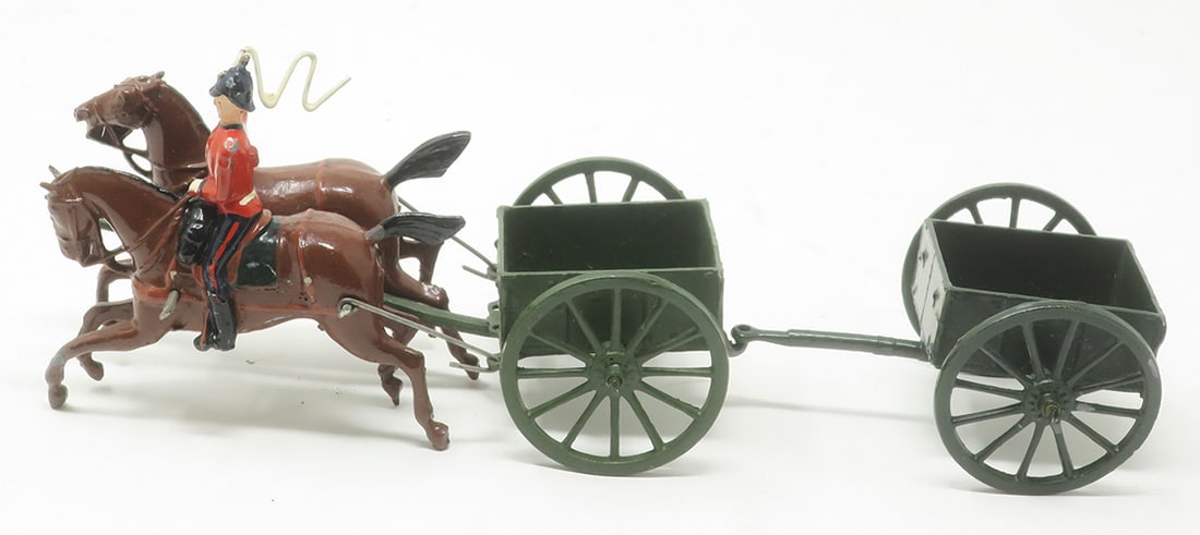 Britains set #1330, RE Limbered Wagon (1 of 1)