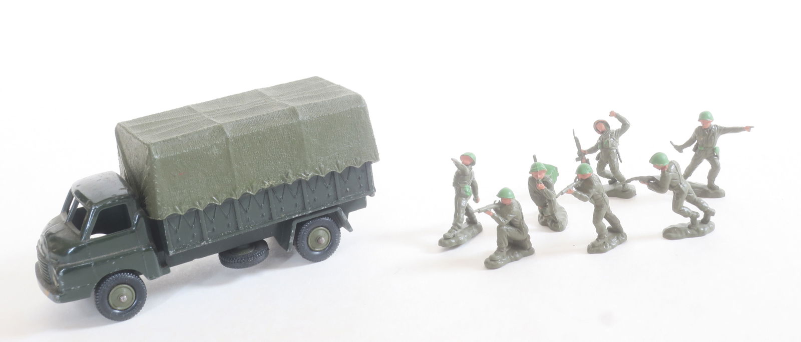 Britains, Lilliput Military Bedford truck (1 of 1)