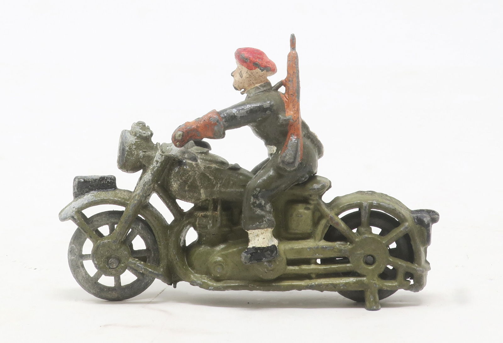 Charbens,  British paratrooper (1 of 1)