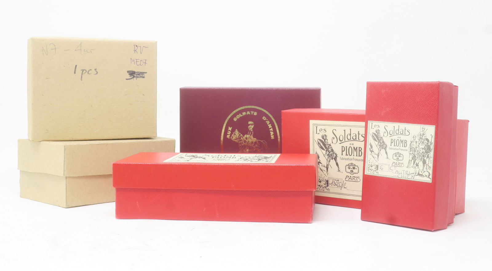 CBG Mignot empty boxes (1 of 1)