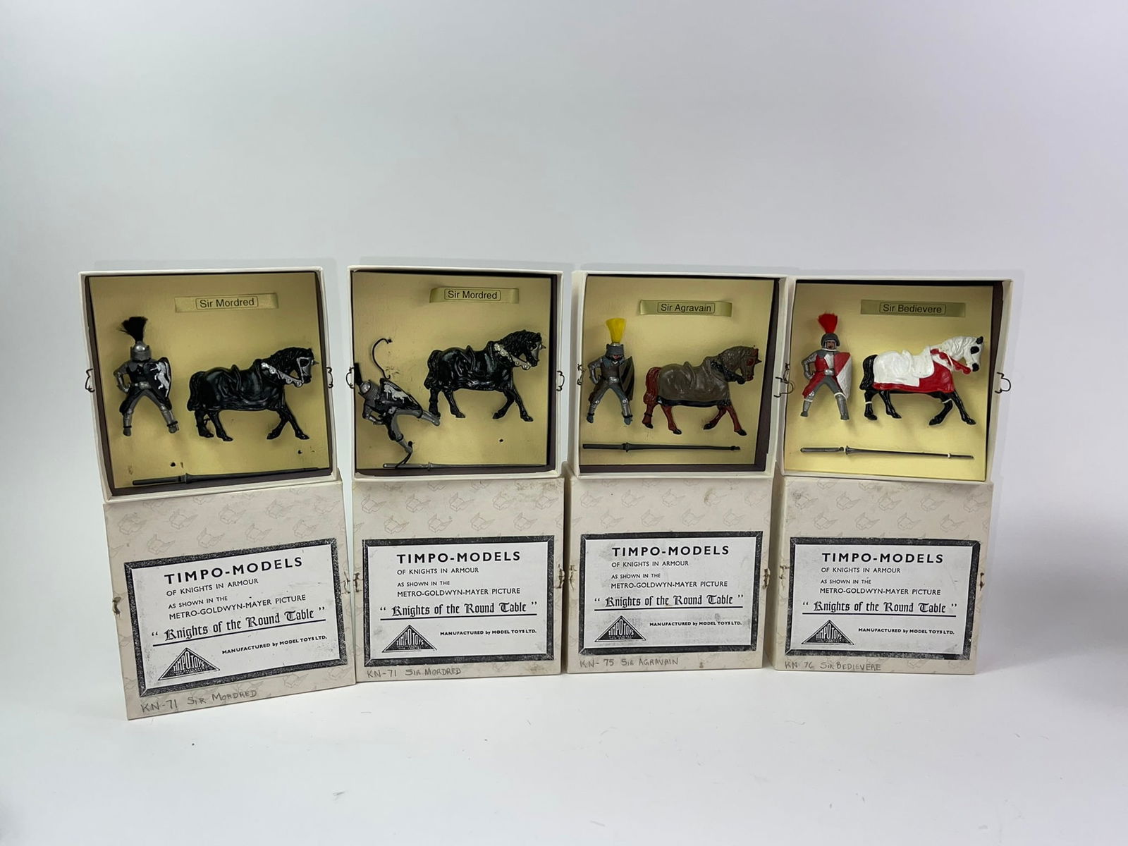 Timpo Knights of the Round Table (1 of 1)