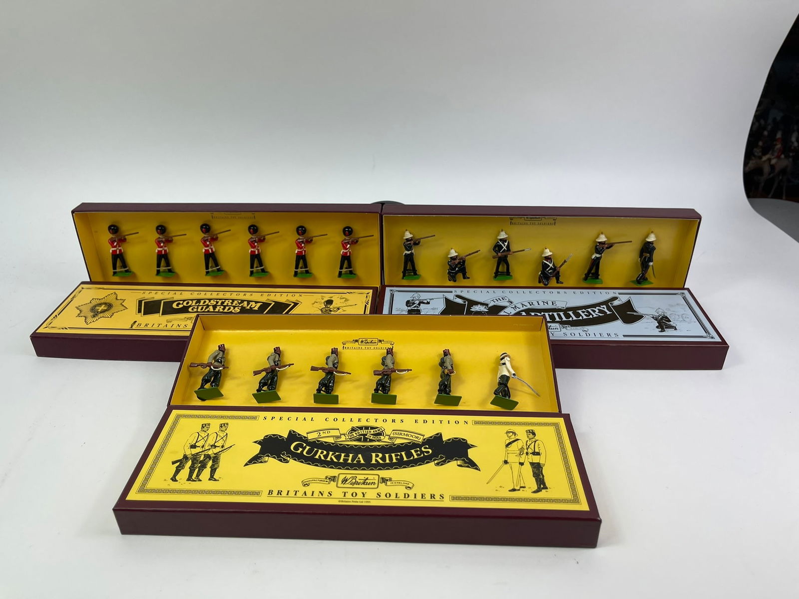 Britains Artillery, Guards, and Rifles (1 of 1)