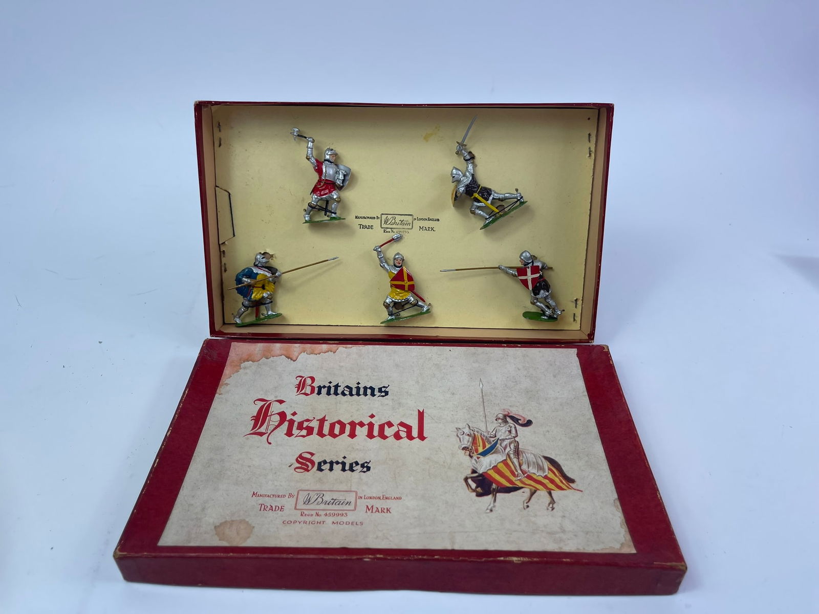 Britains Knights of Agincourt Foot Knights: One complete set, figures are in mint condition still tied to tie card. Box is in fair to good condition. Set number is 1664.