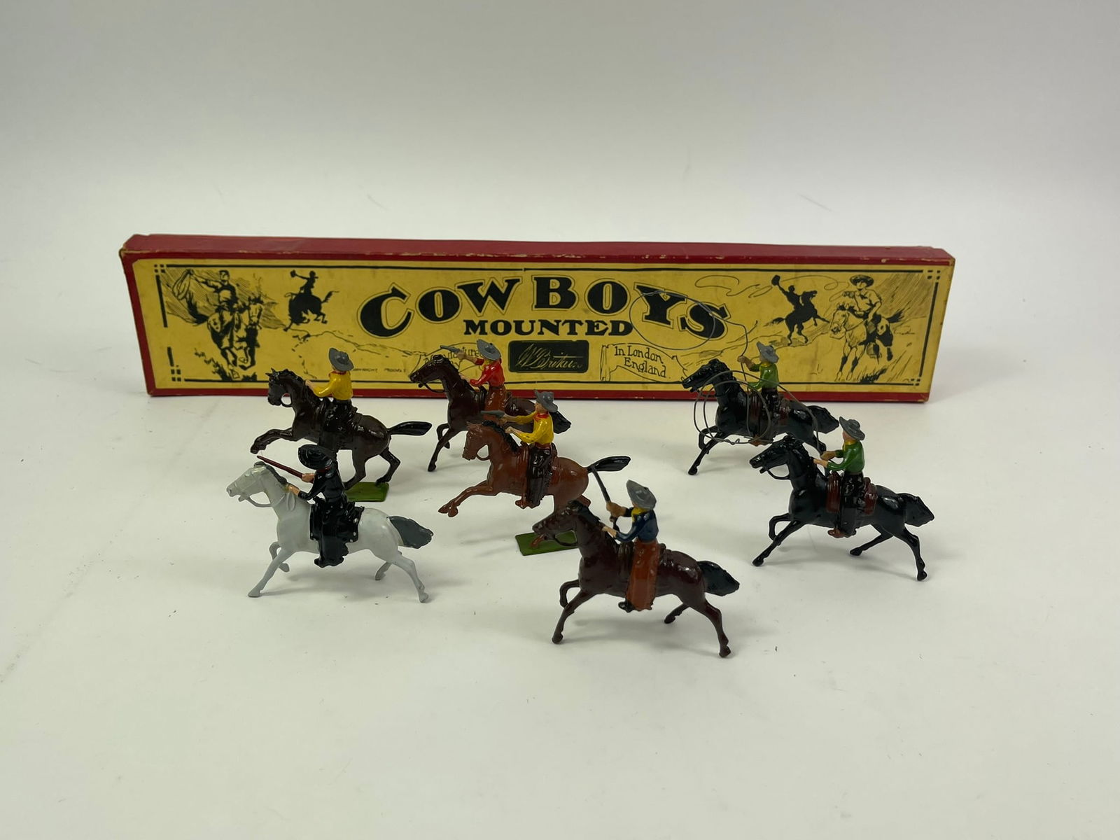 Britains Cowboys Mounted (1 of 1)