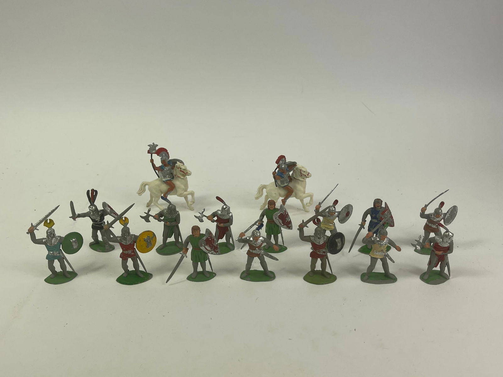 Plastic Medieval Knights (1 of 1)