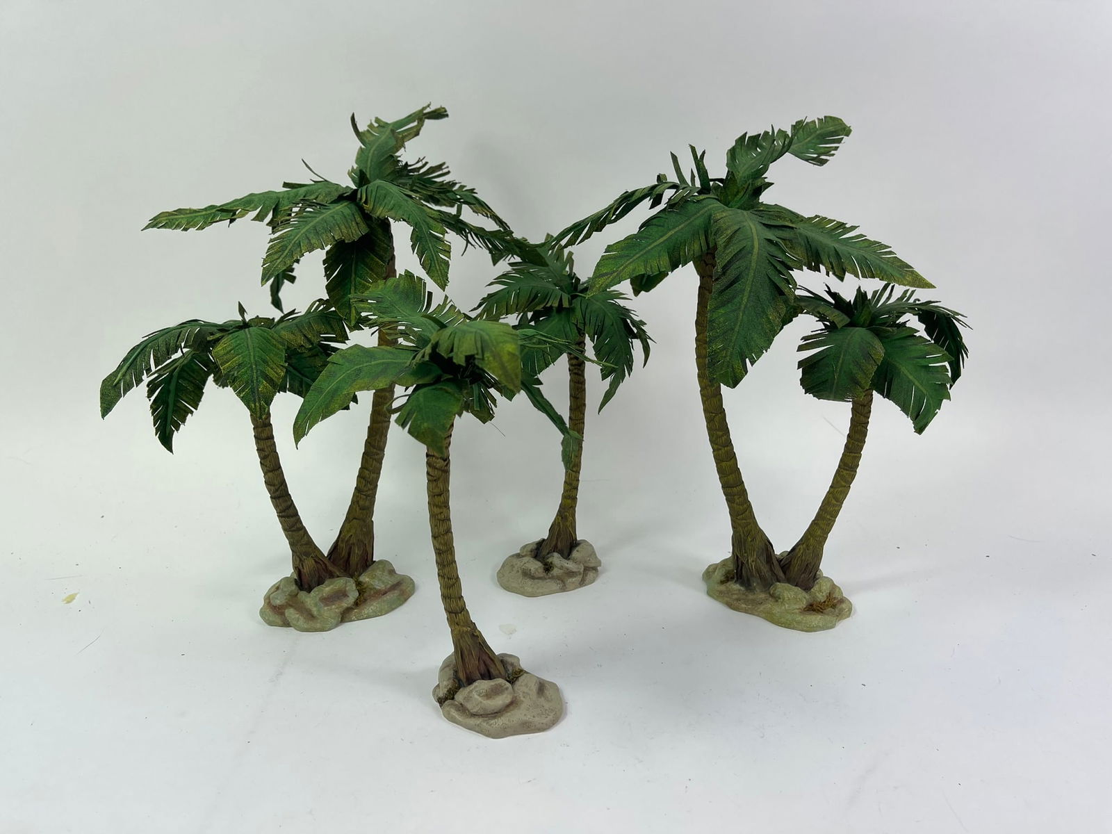Dept. 56 Palm Trees (1 of 1)