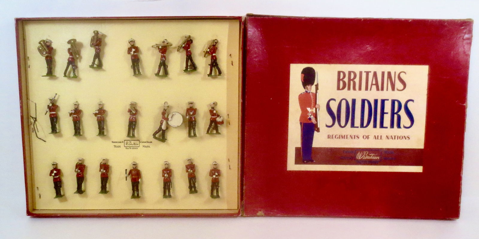 Britains #2014 U.S. Marine Corps Band (1 of 1)