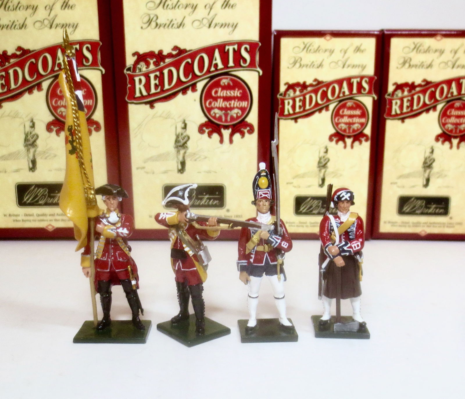 Britains Redcoats Single Figures (1 of 1)