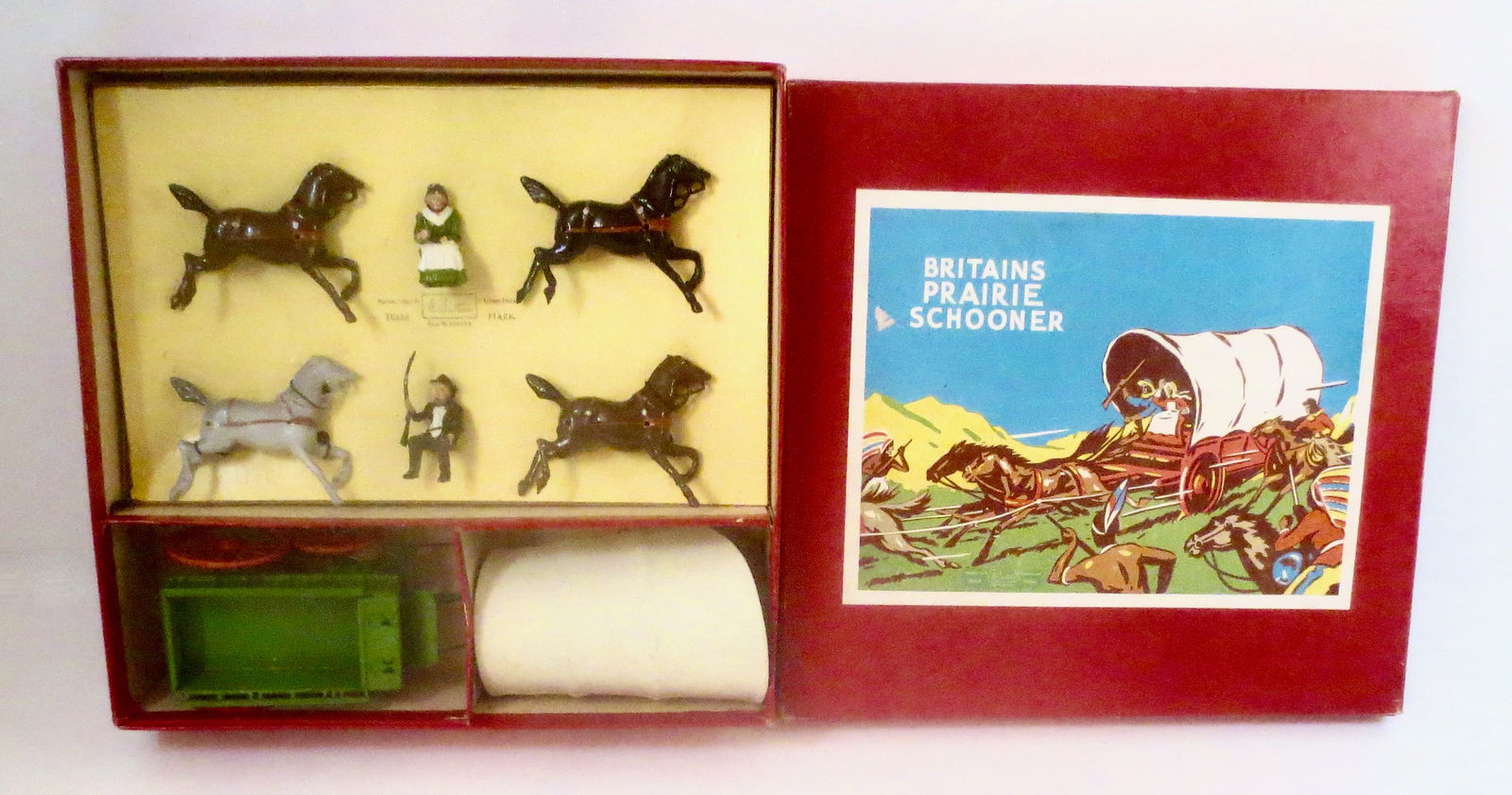 Britains Set #2034 Prairie Schooner (1 of 1)