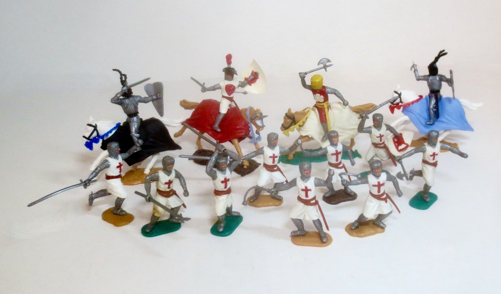 Assorted Timpo Knights & Crusaders (1 of 1)