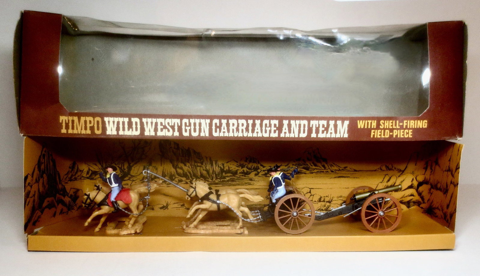 Timpo Wild West Gun Carriage & Team: 9 pieces. Near mint to excellent condition. Loose in the box. Box fair.