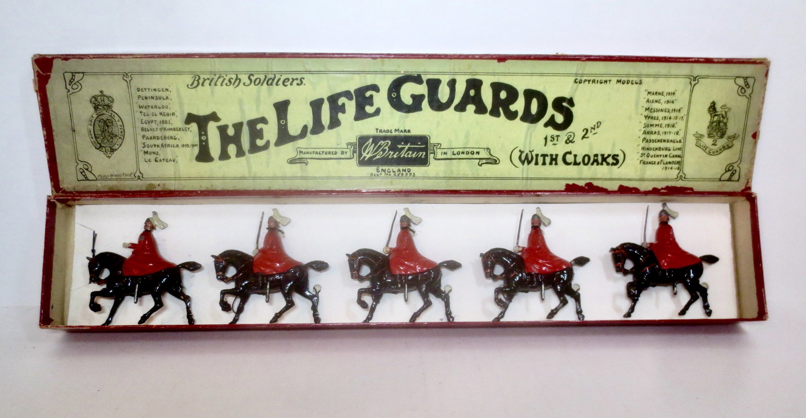 Britains #400 The 1st & 2nd Life Guards in Cloaks: Pre war issue. 5 pieces. Near mint to excellent condition. Whisstock label box fair (top splits and repairs).