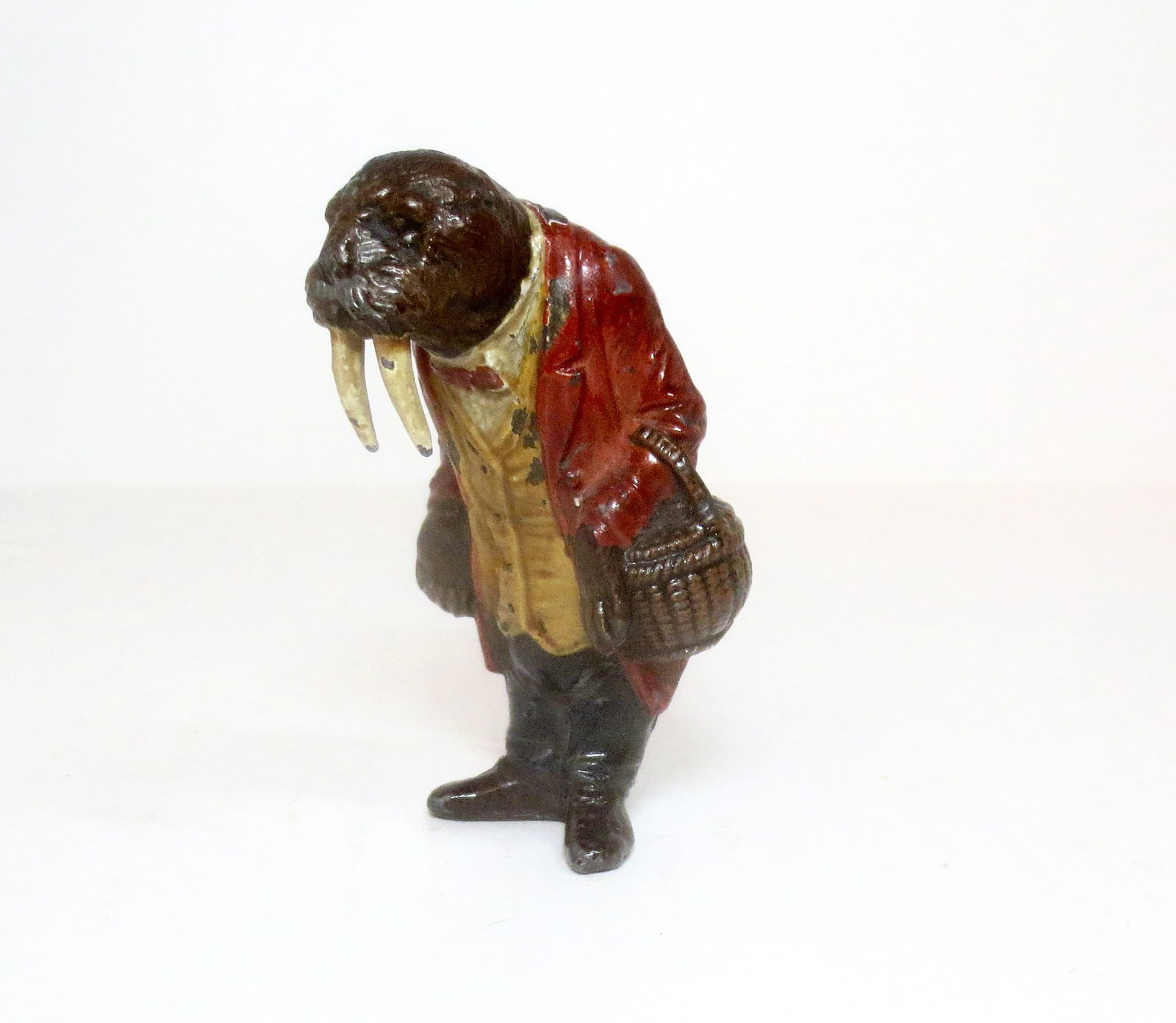 Heyde Large Scale Alice in Wonderland Walrus (1 of 1)