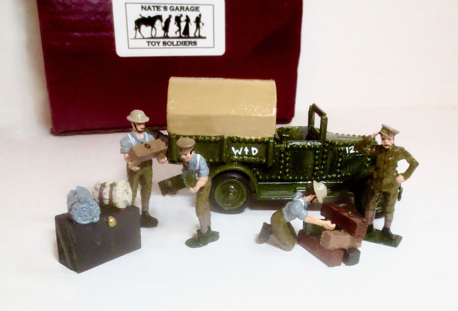 Nates Garage WWI British Supply Lorry (1 of 1)