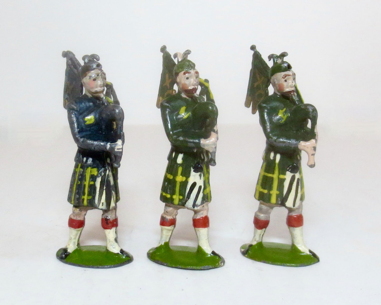 Britains RARE First Version Pipers (1 of 1)