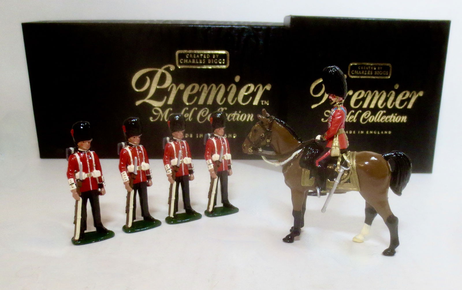 Premier HRH King George V Mounted on Horse #9903 (1 of 1)