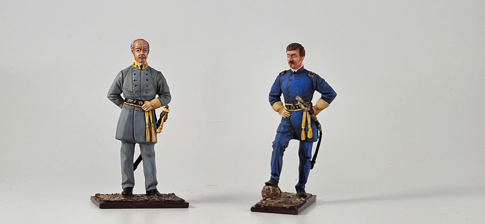 Aeroart ACW Generals Johnston and McClellan (1 of 4)