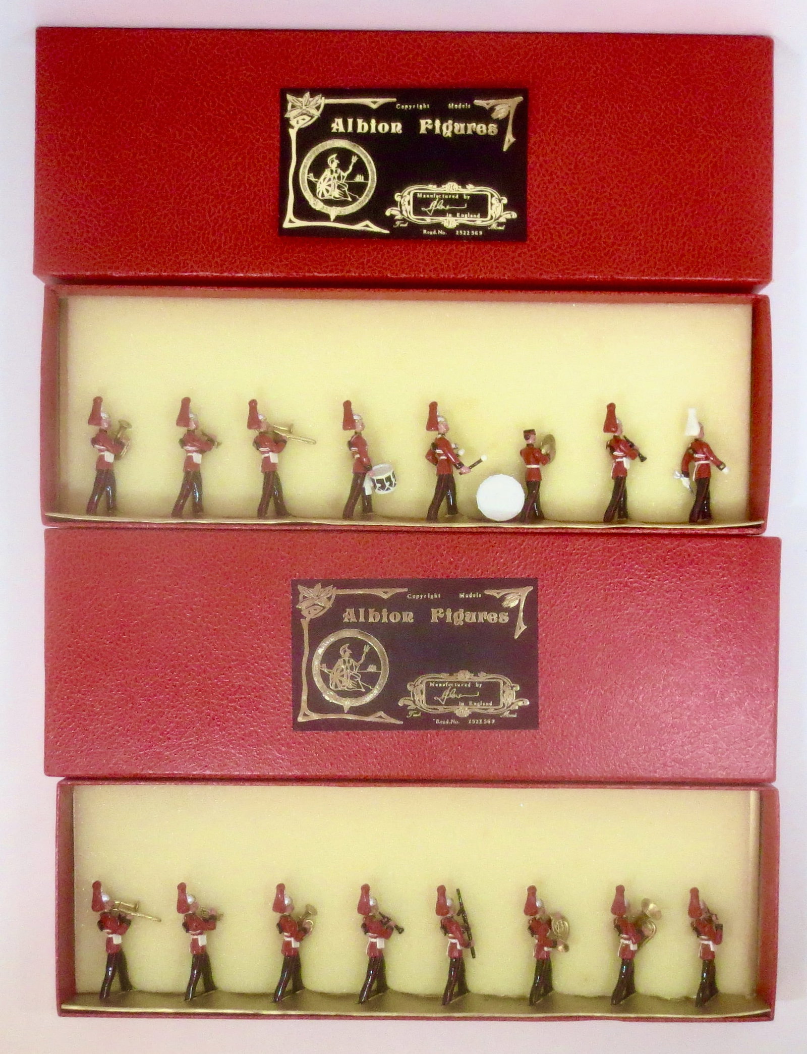 Albion Household Cavalry Band: 16 pieces. Mint condition. Boxes excellent to very good (one loose top label).