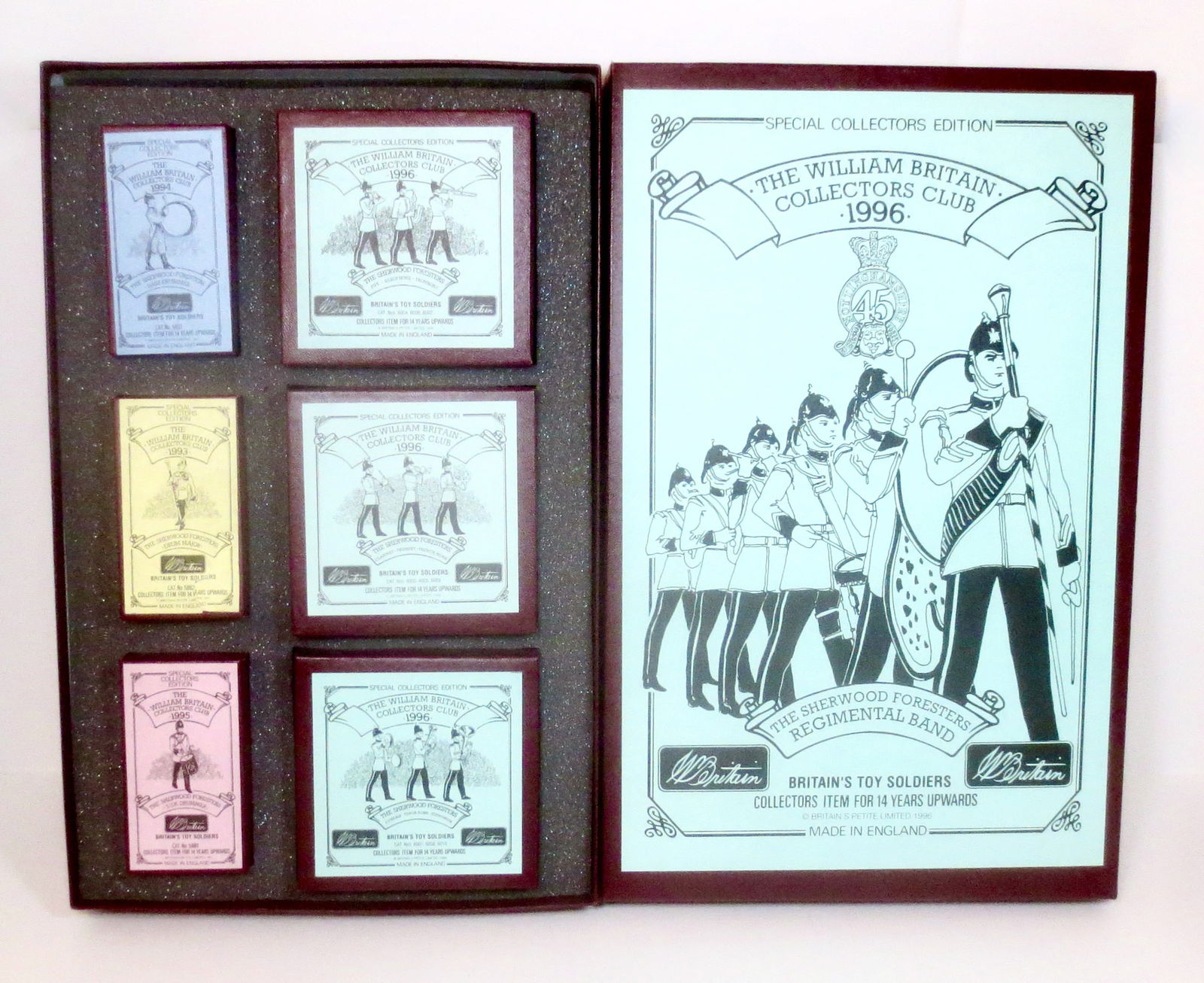 Britains Sherwood Foresters Regimental Band (1 of 1)