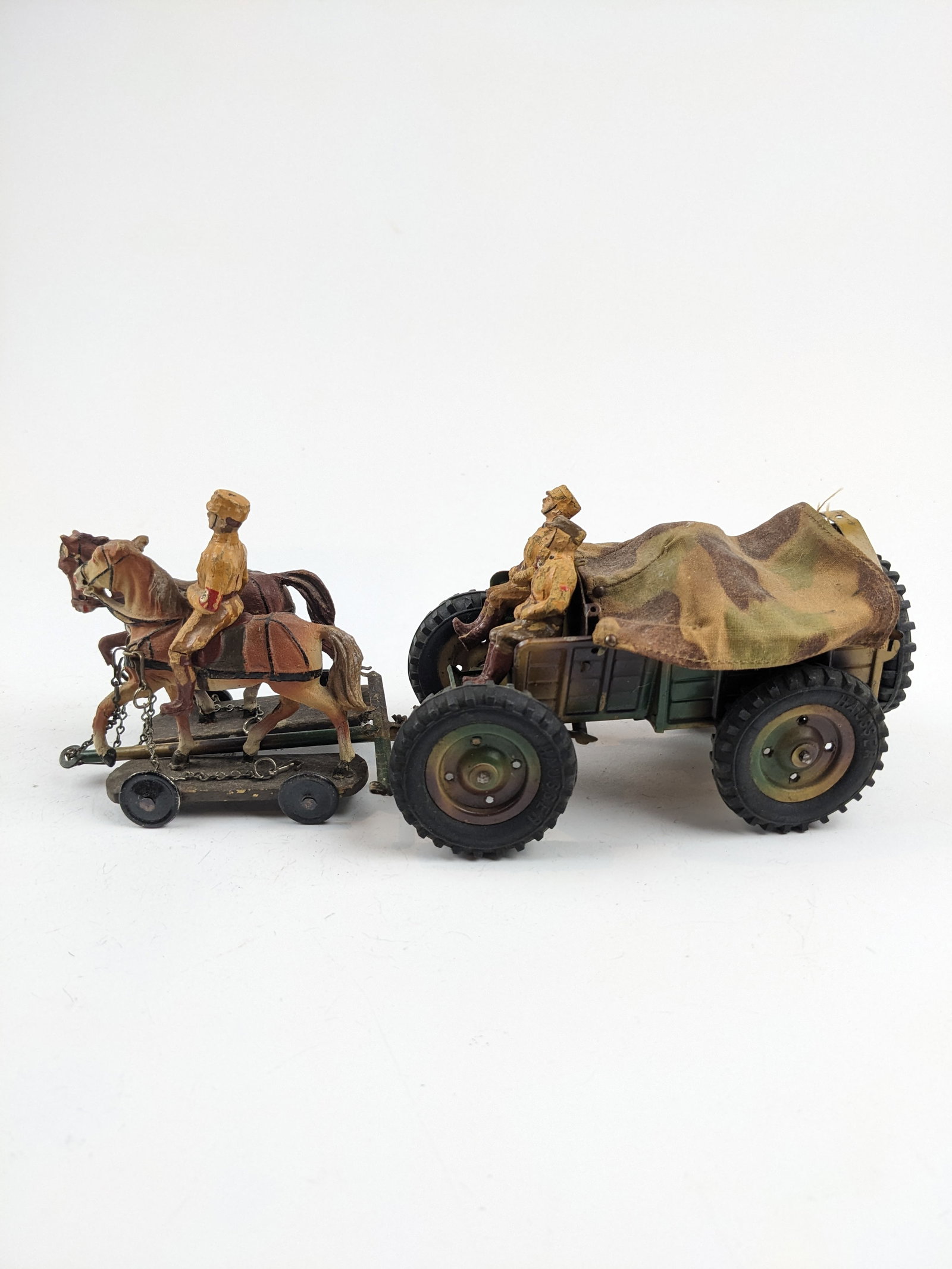 Hausser German SA Camo Wagon (1 of 1)