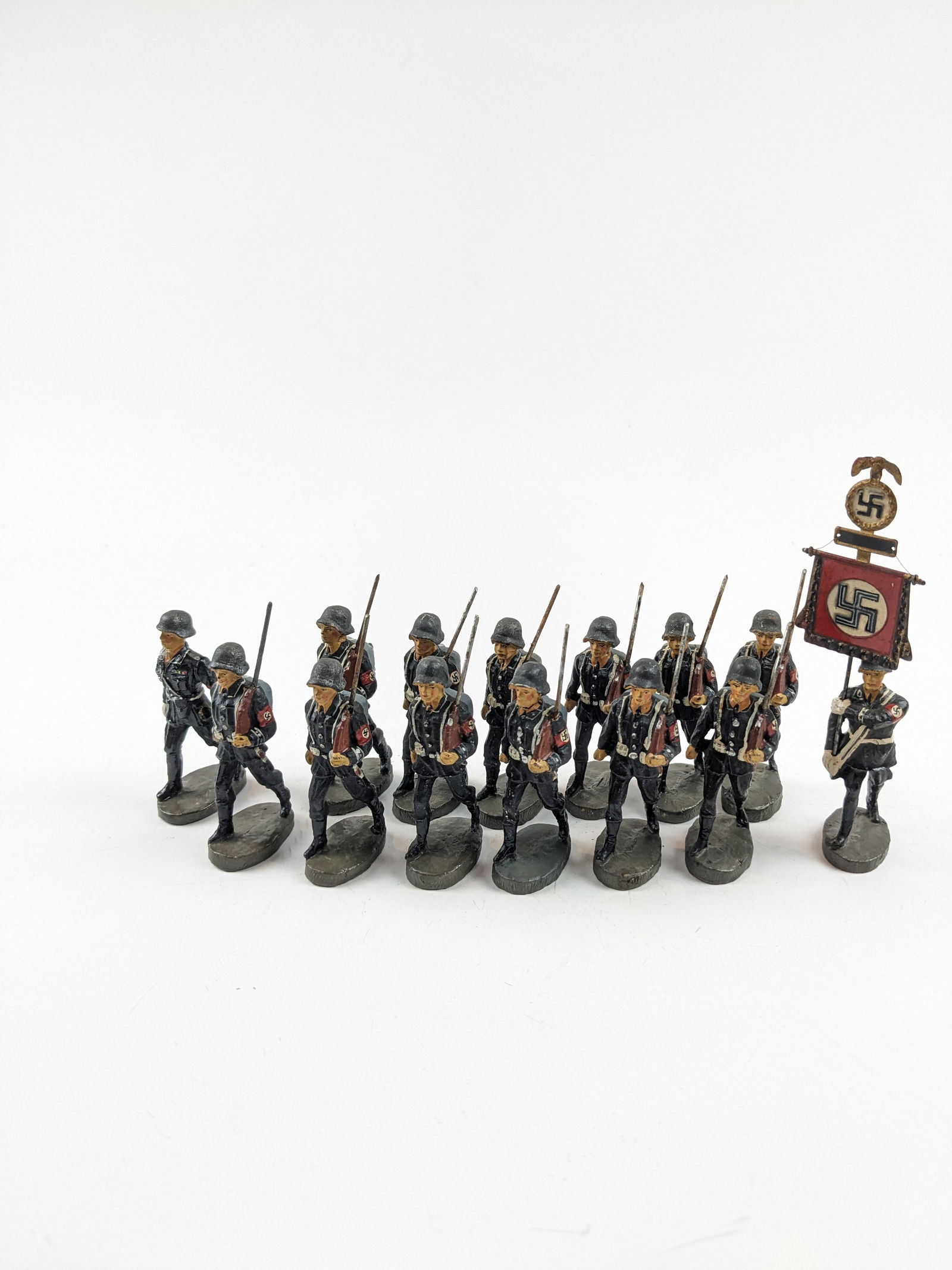 Elastolin SS Marching With Backpacks (1 of 1)