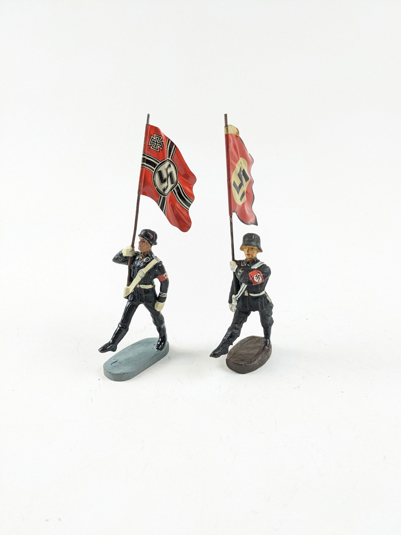 Elastolin SS Goose Stepping Flag Bearers (1 of 1)