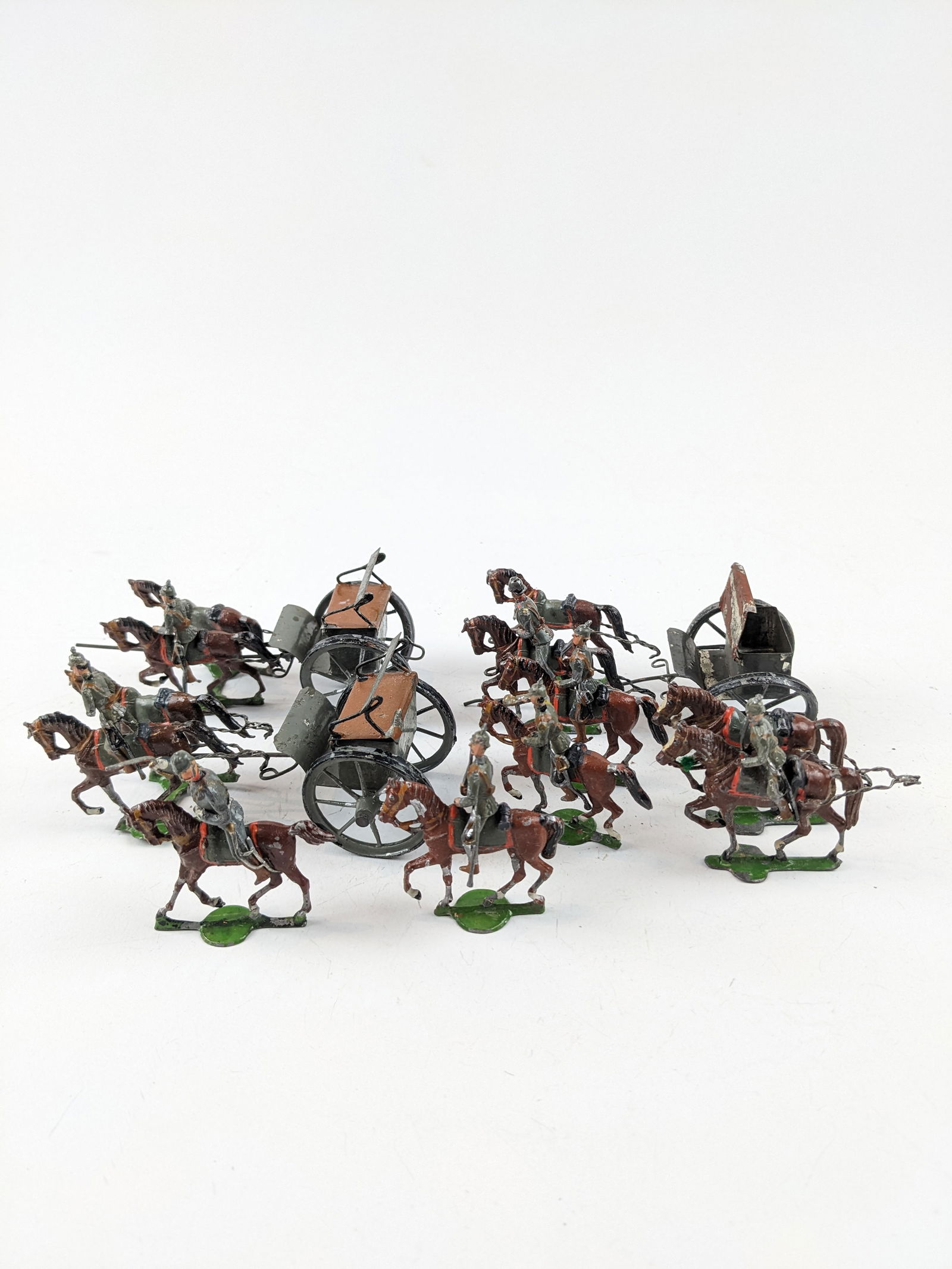 Heyde German Limbers: 11 pieces Condition Good-Very Good (2 Horse Teams Detached) No Box