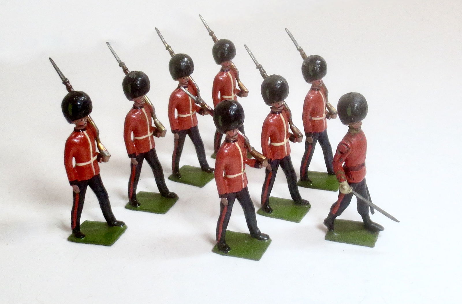 Britains #107 Irish Guards (1 of 1)