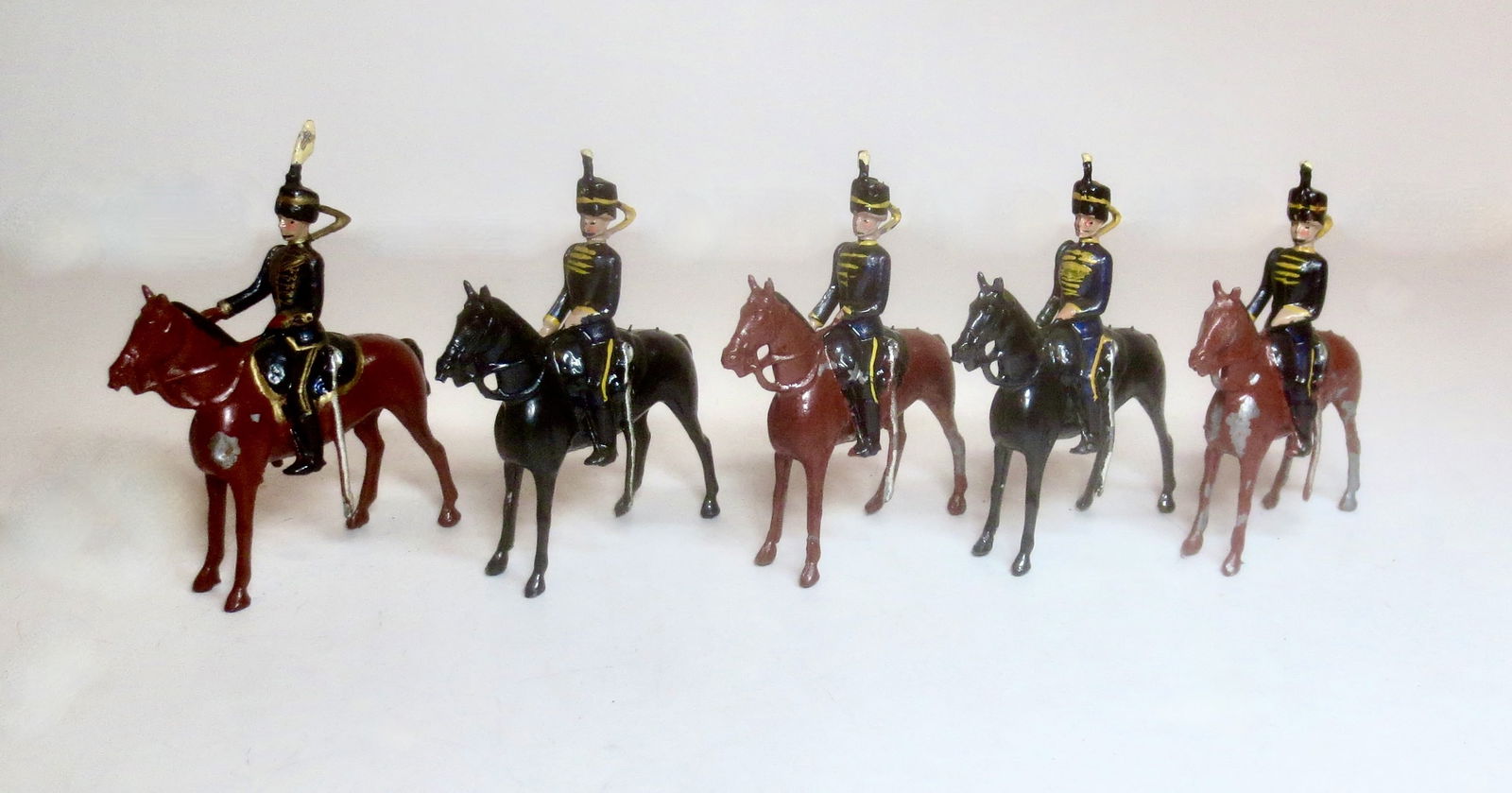 Britains RARE #315 10th Hussars At The Halt (1 of 1)