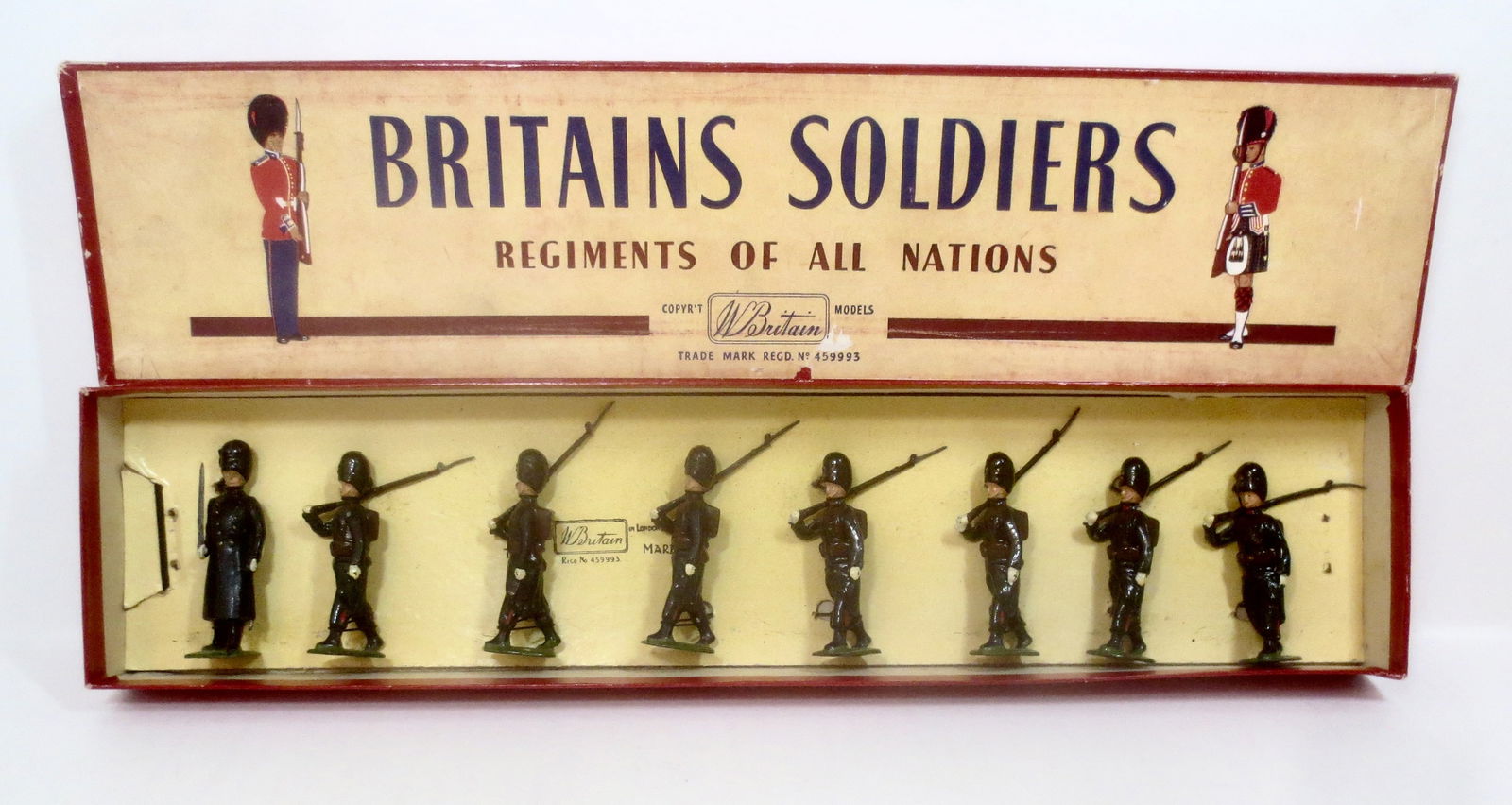 Britains #2009 Belgian Army Grenadiers: Post war issue. Near mint to excellent condition. Retied to card in box. Box very good.
