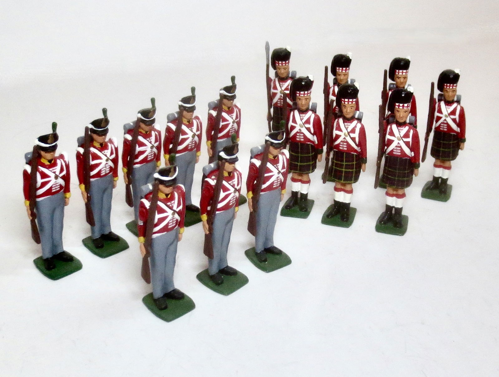 Britains Waterloo Highlanders & Line Infantry (1 of 1)