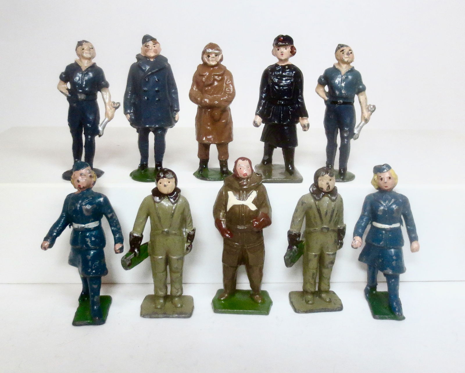 Assorted Pilots, Mechanics and WAF's (1 of 1)