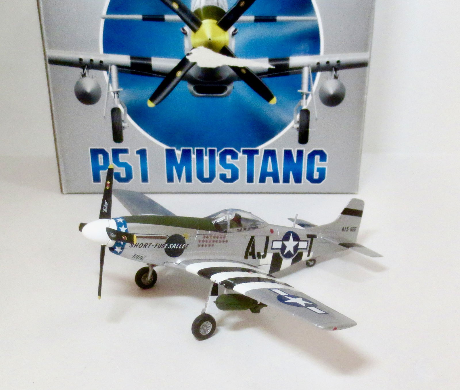 Franklin Mint Armour Collection P51 Mustang (1 of 1)