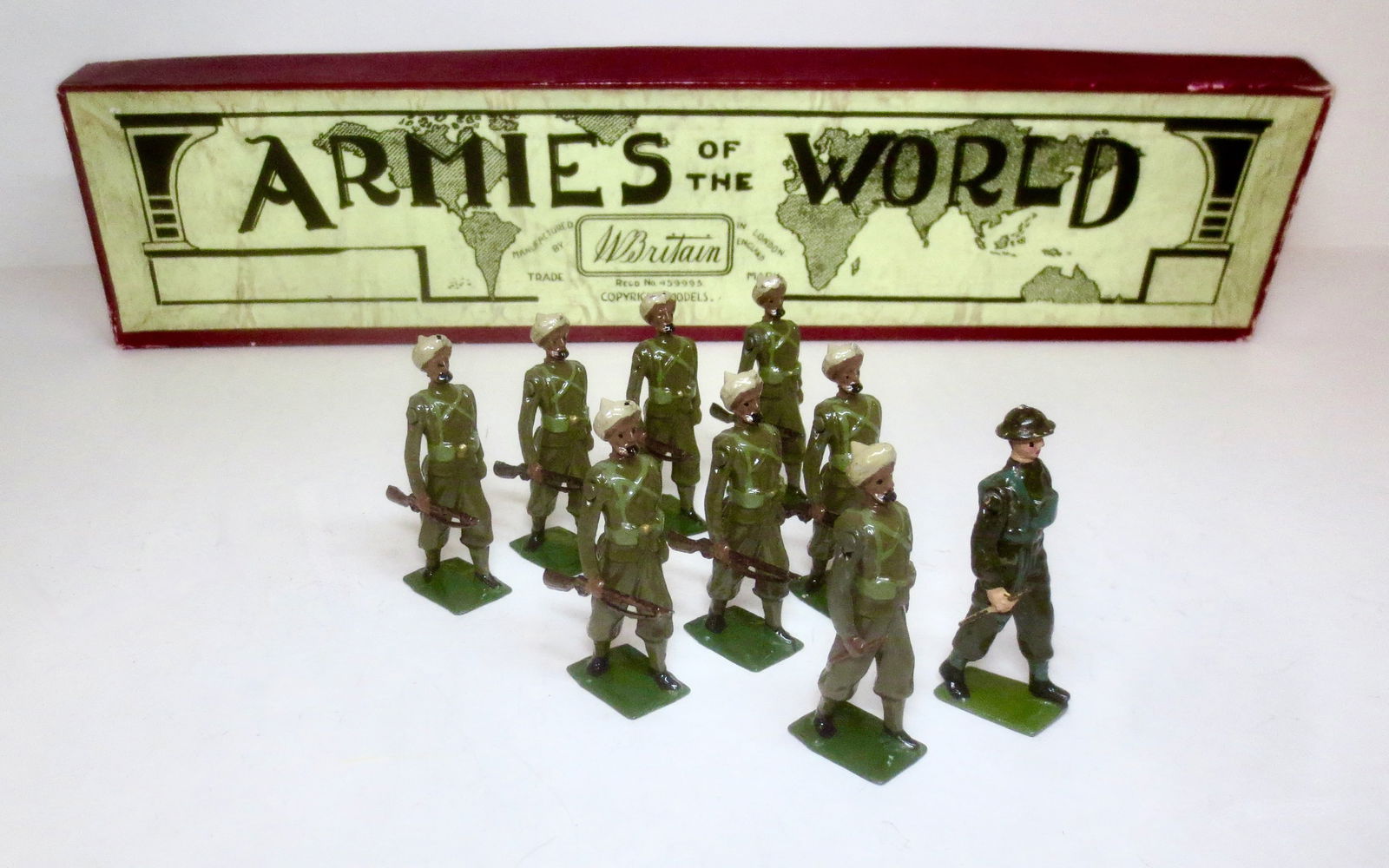 Britains #1892 Indian Infantry Service Dress (1 of 1)