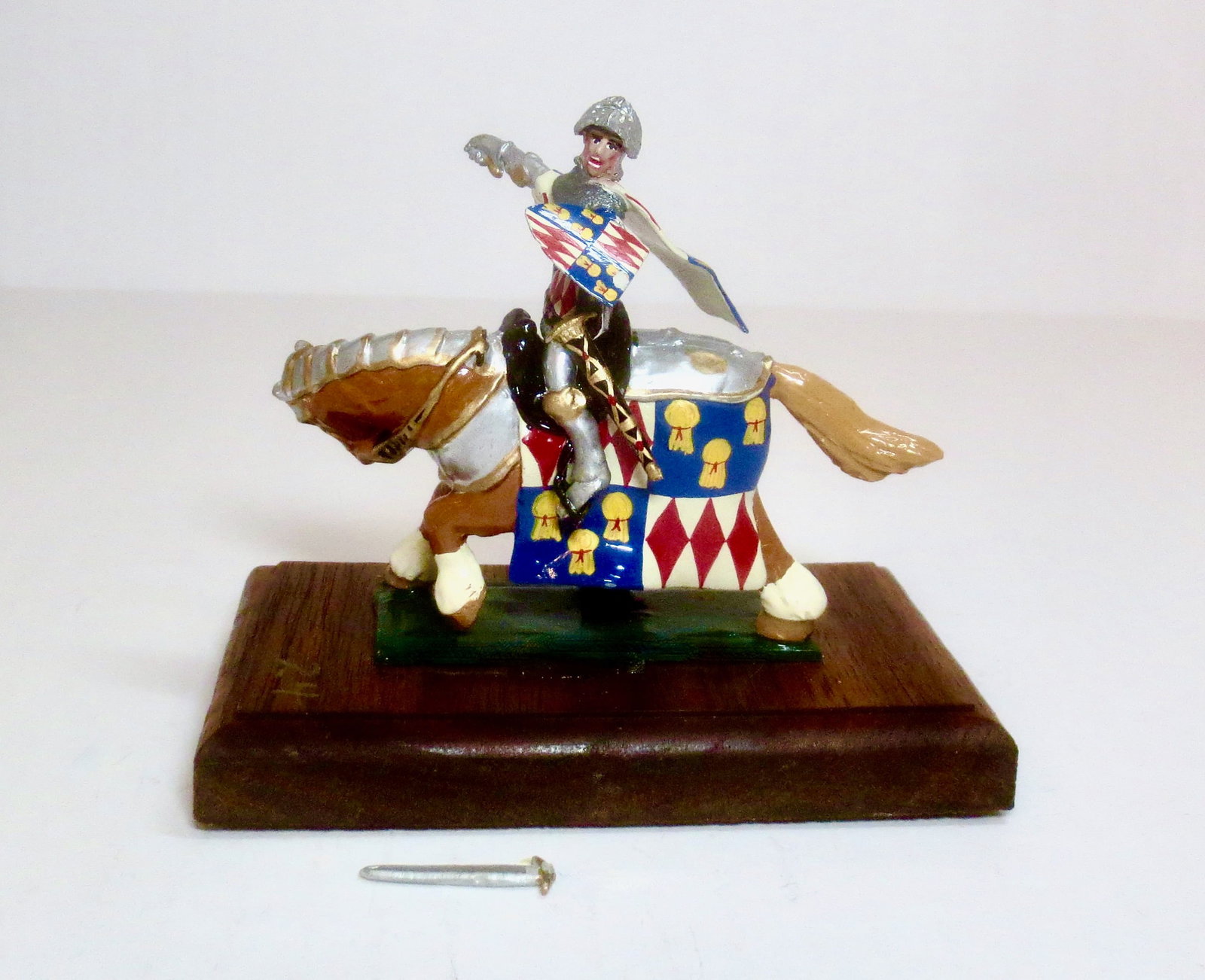 Bob Hornung, Andre Duke of Chauvigny et Brosse: Pewter, Mounted with sword and cape, quartered rarely seen heraldry. Loose sword, otherwise in near mint condition.
